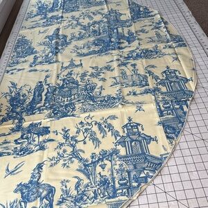 Vintage Bloomcraft Chinoiserie Toile Tablecloth | Blue & Cream | 100% Cotton